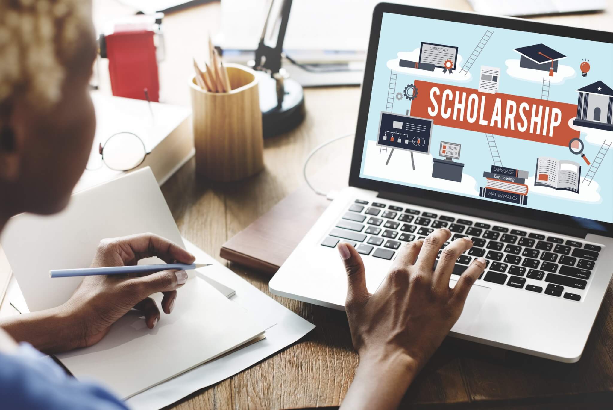 35+ scholarships for military spouses and military kids