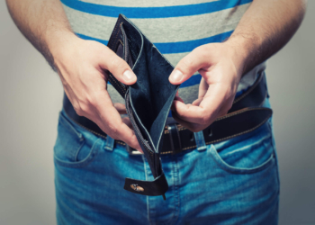 How service members can break the cycle of living paycheck to paycheck