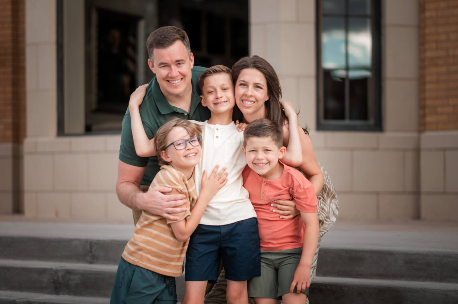 World-traveling Air Force couple shares tips for family adventures