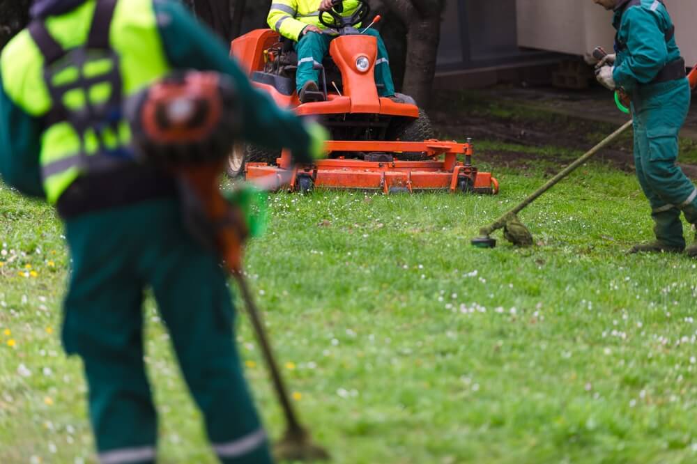 Project EverGreen program offers free lawn care to families with deployed service members
